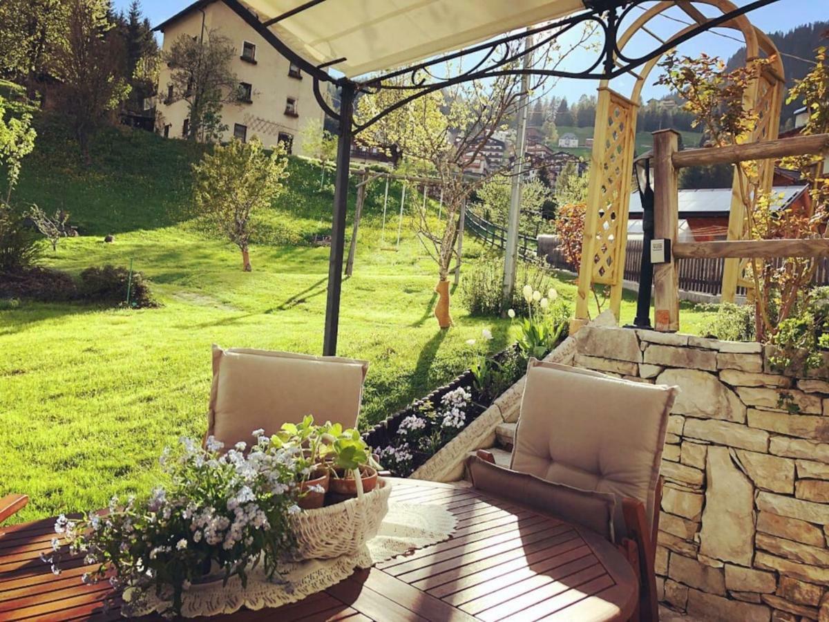 Dolomites Charme Chalet Colle Santa Lucia Luaran gambar